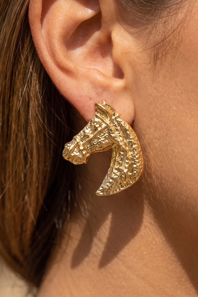 Hammered Texture Horse Head Stud Earrings