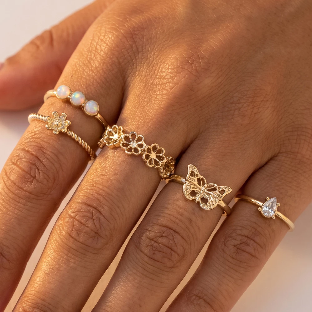 Iridescent Stone Flower And Butterfly Ring Set