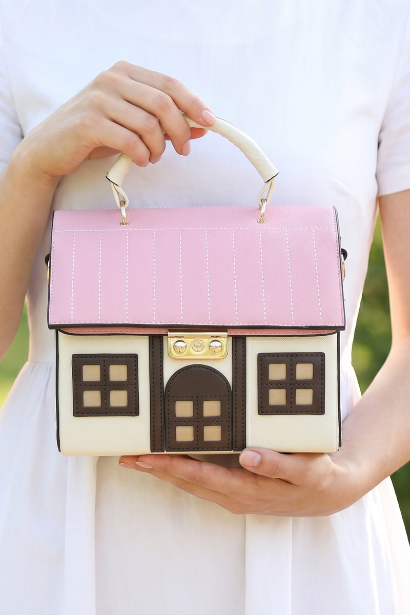 Novelty Dollhouse Quilted Roof Flap Handbag