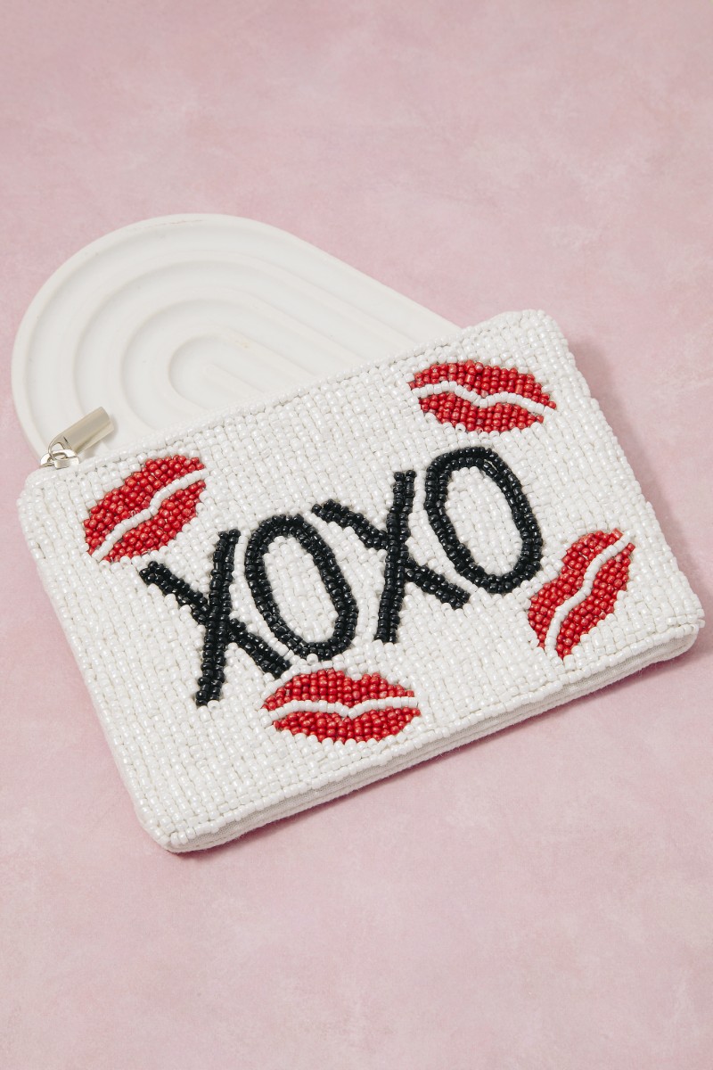 Xoxo Kisses Seed Beaded Coin Purse
