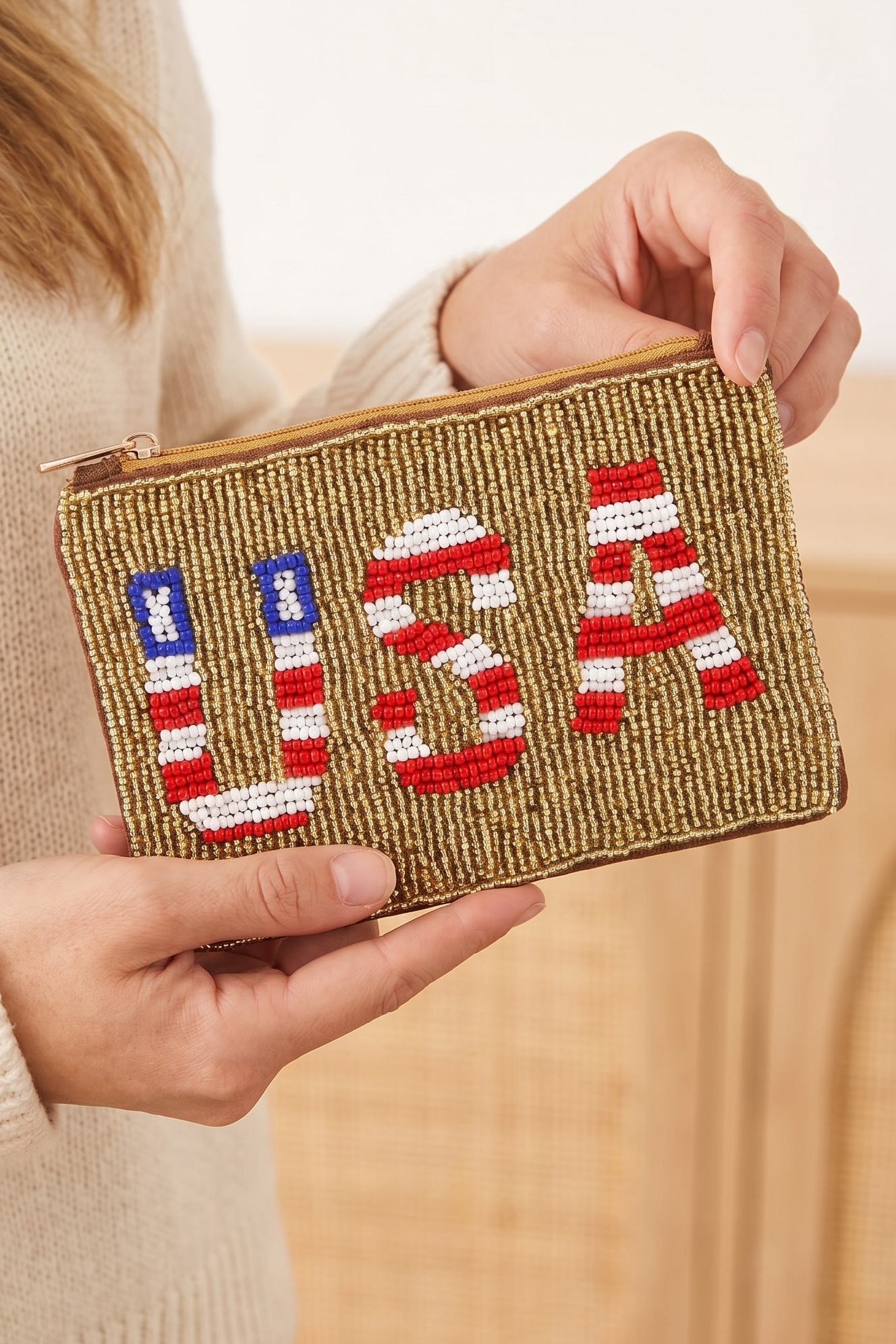 Usa Theme Golden Seed Beaded Coin Purse