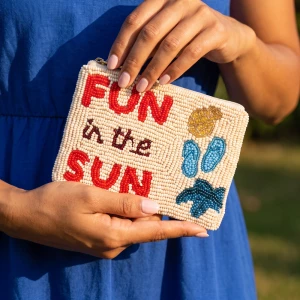 Fun In The Sun Pineapple Beaded Coin Pouch
