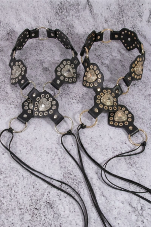 Intricate Heart Faux Leather Panels Chain Belt