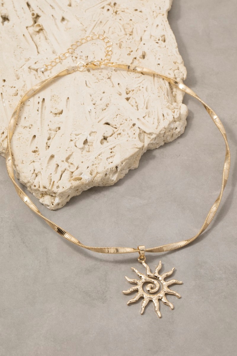 Spiral Sun Pendant Choker Necklace