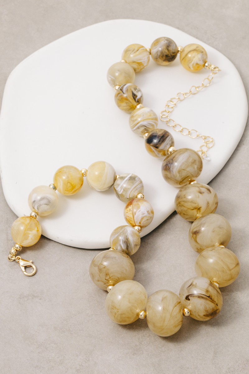 Large Marble Resin Beaded Necklace