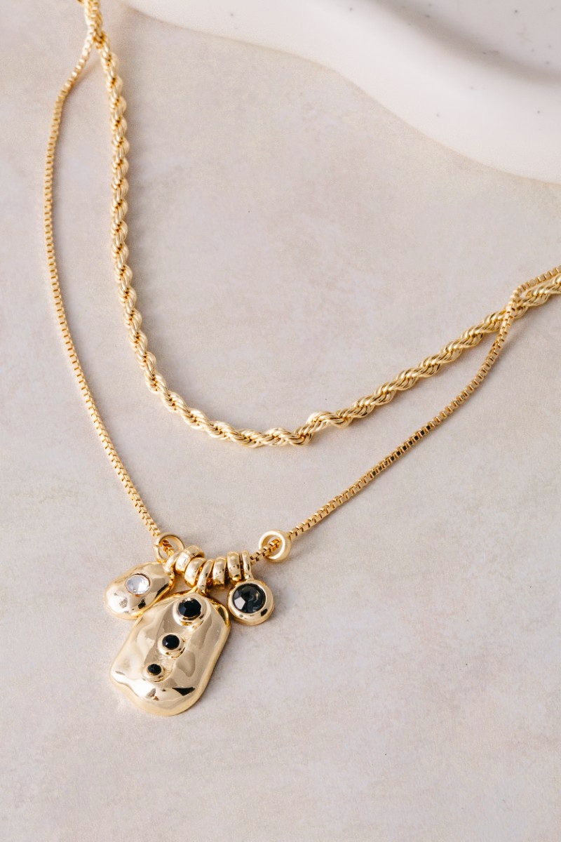 Hammered Charm Pendant Double Layer Rope & Box Chain Necklace