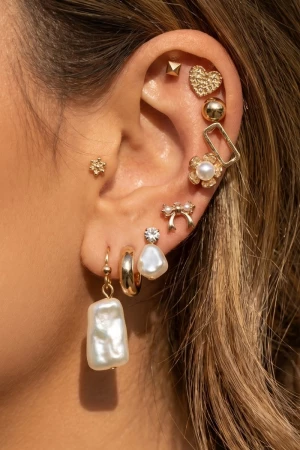 Mixed Pearl And Hearts 10 Pair Stud Earrings Set