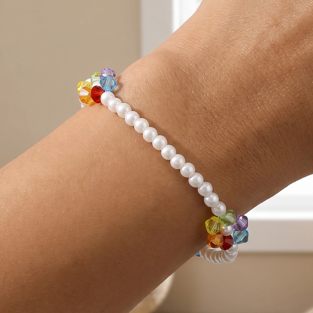 Pearl Bead Stretch Bracelet With Crystal Flowers