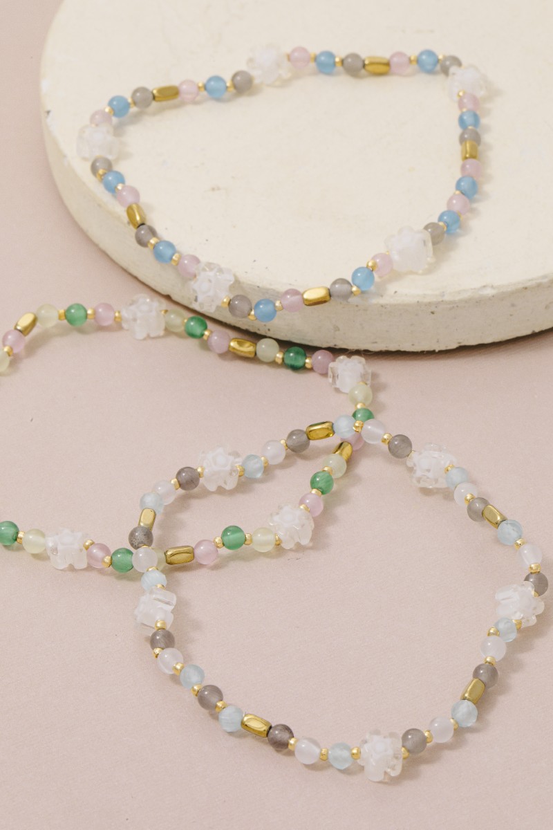 Glass Beaded Flower Bracelet