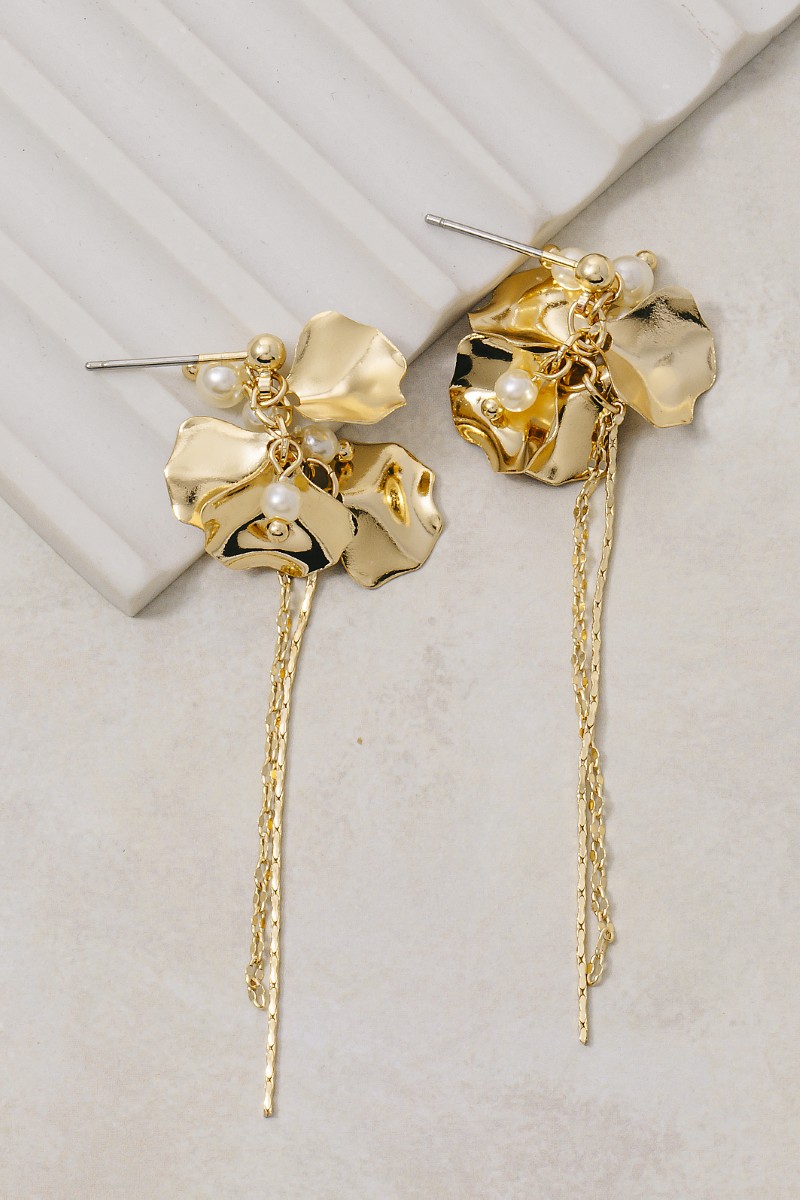 Metallic Flower Petals And Chain Dangle Earrings
