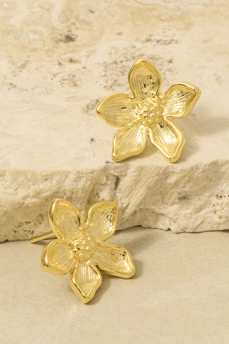 Metallic Flower Stud Earrings