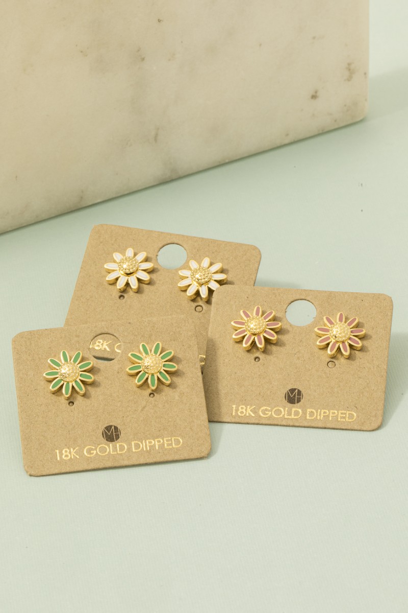 Mini Daisy Flower Stud Earrings