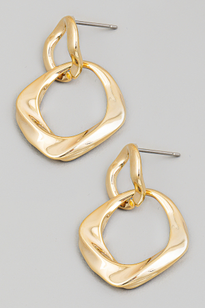 Warped Round Chain Link Earrings