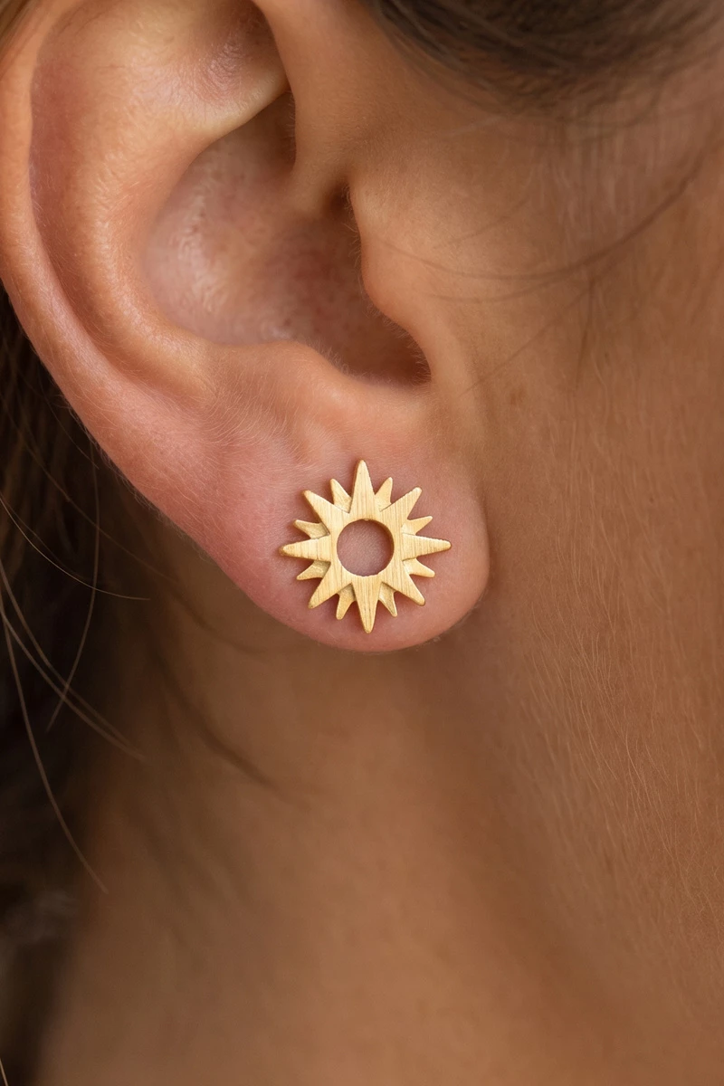 18K Gold Dipped Open Sunburst Stud Earrings