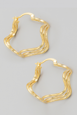 Wavy Pincatch Hoop Earrings