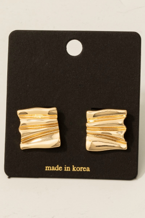 Metallic Ruffled Square Shield Stud Earrings