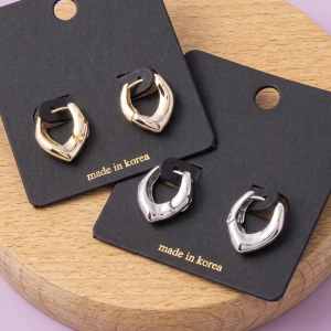Polished Pointed Geometric Huggie Hoop Earrings
