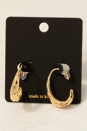 Warped Metallic Oval Threader Hoop Earrings