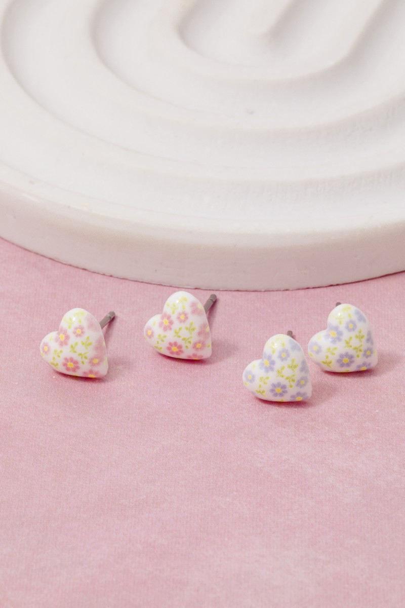Light Floral Acrylic Heart Stud Earrings Set