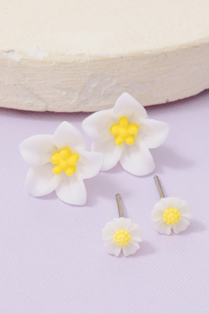 White And Yellow Acrylic Stud Earrings Set