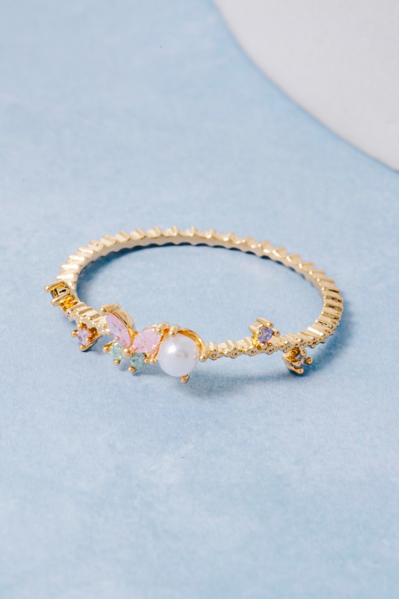 Delicate Pearl Rhinestone Fashion Ring