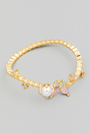 Delicate Pearl Rhinestone Fashion Ring