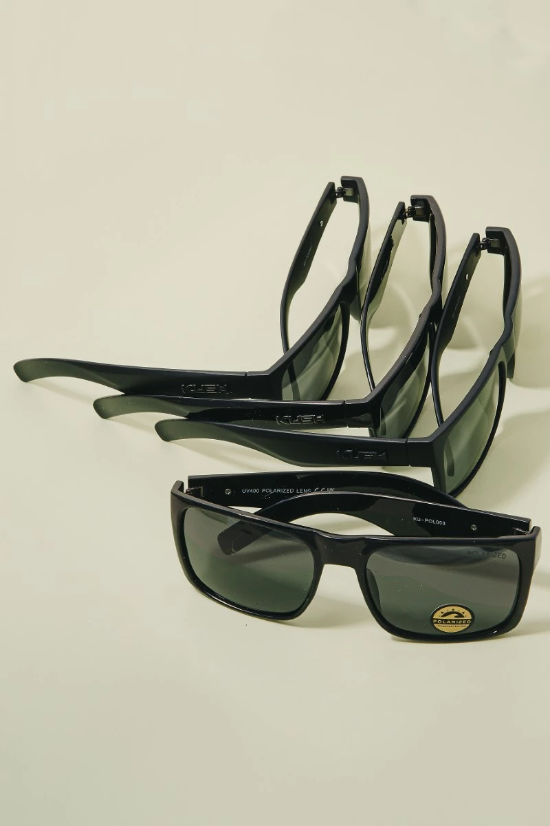 Thick Square Frame Polarized Sunglasses Set
