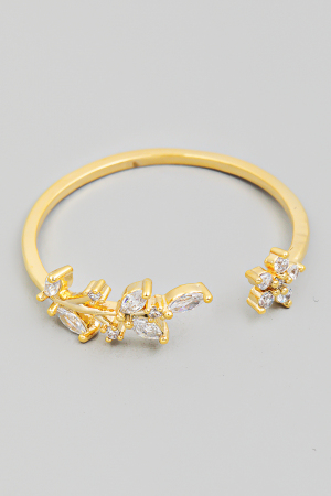 Delicate Rhinestone Leaf Open Ring