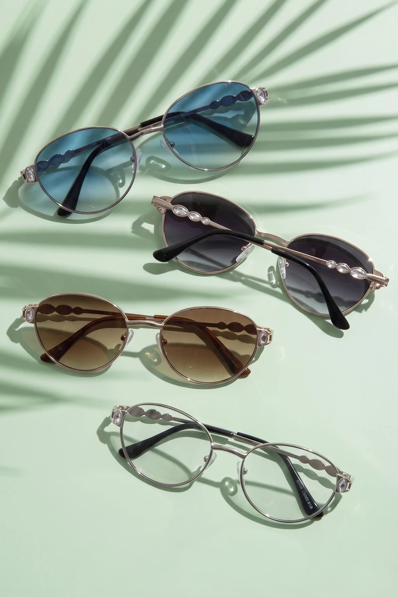 Round Double Bridge Crystal Temple Sunglasses