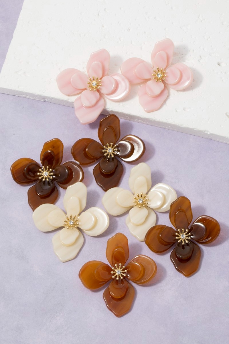 Resin Flower Stud Earrings