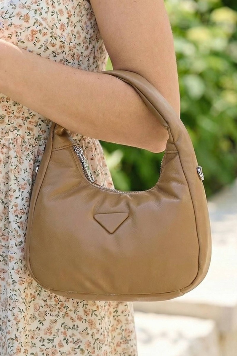 Puffy Faux Leather Hand Bag