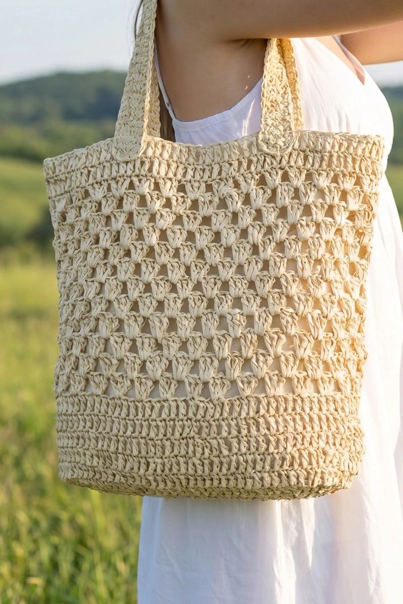 Open Crochet Scalloped Edge Paper Straw Tote