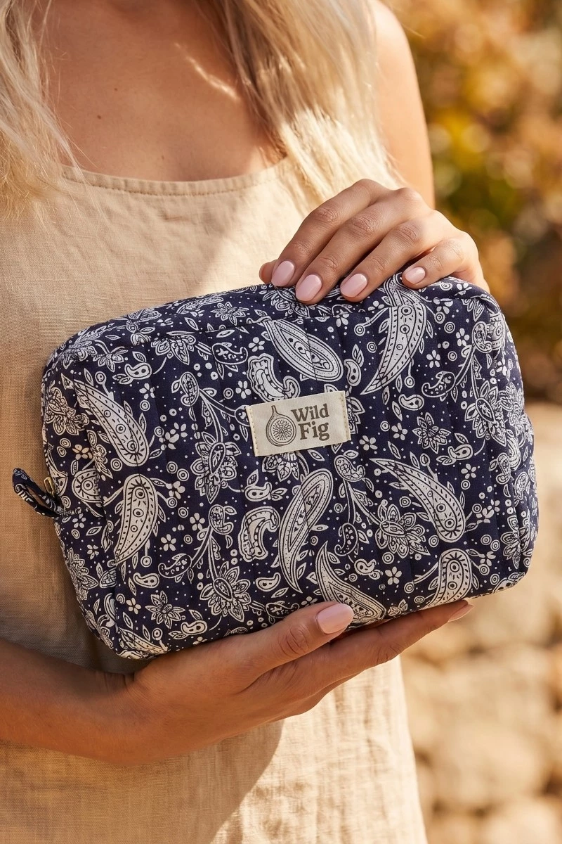 Paisley Pattern Cosmetic Bag