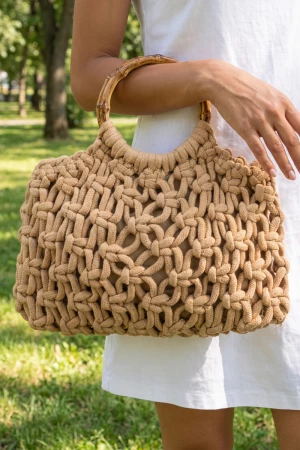 Open Knot Macrame Bamboo Ring Handbag