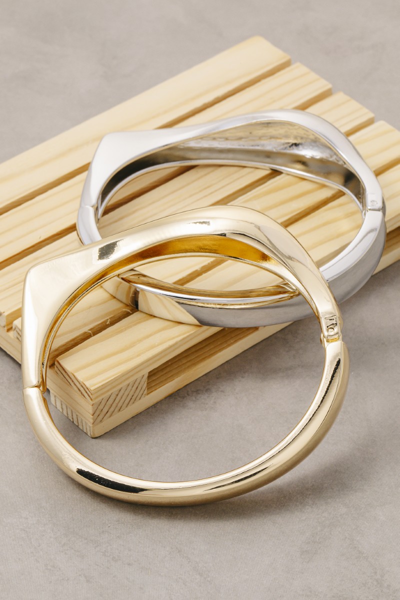 Irregular Shape Hinge Bangle Bracelet