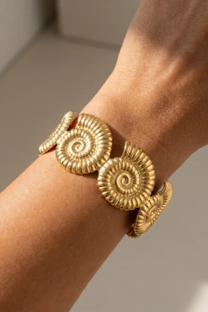 Stainless Steel Sea Shell Cuff Bracelet