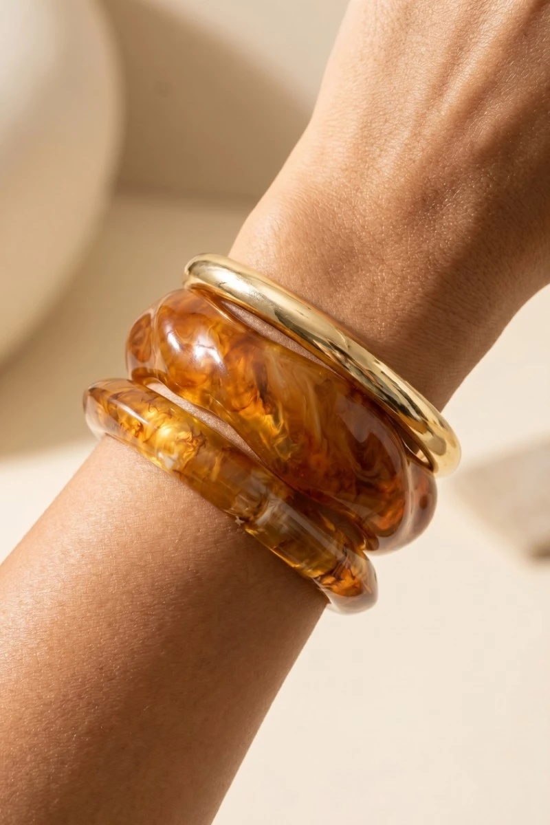 Metallic Tube And Wide Marble Resin Bangle Bracelet Set