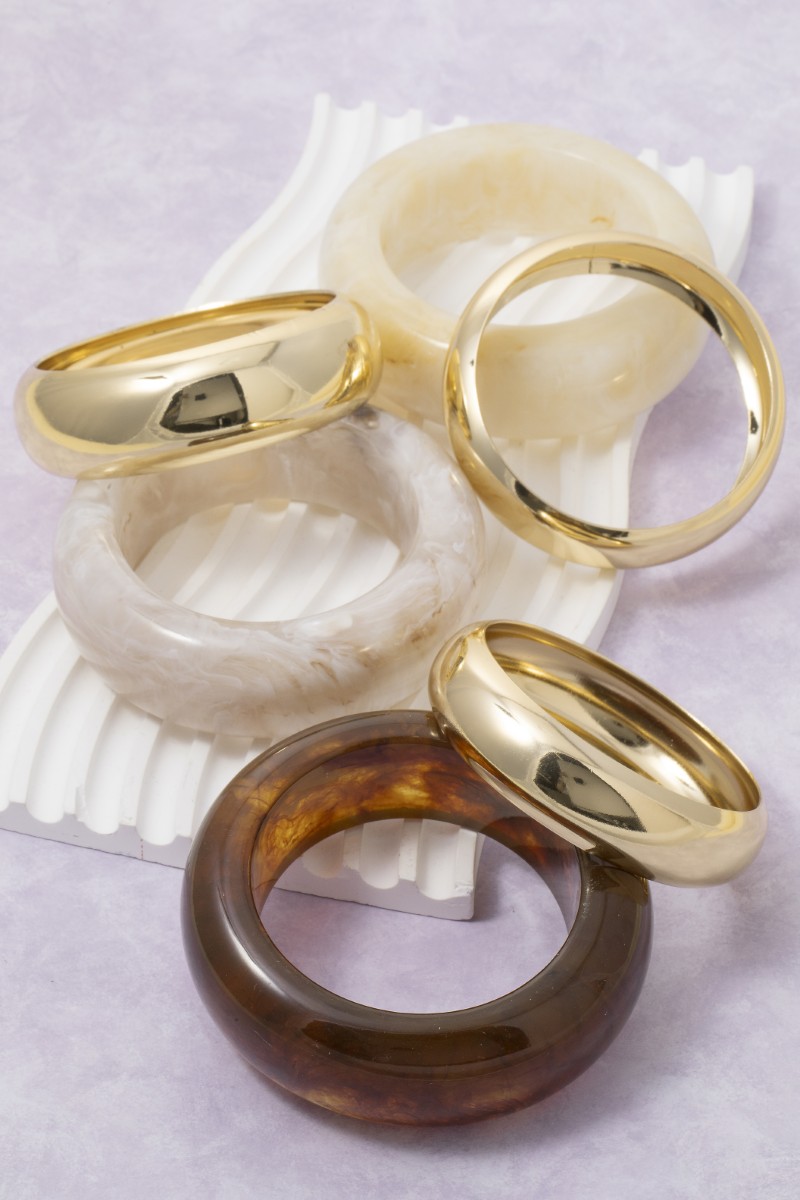 Thick Marble Resin And Metallic Bangle Bracelet Set