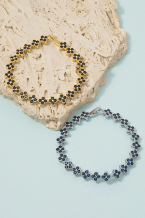 Multi Clover Link Bracelet