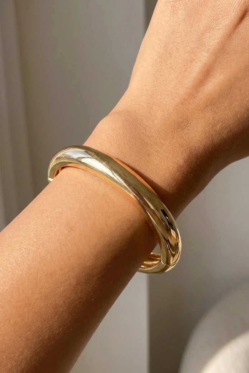 Slim Polished Round Tube Hinged Bracelet