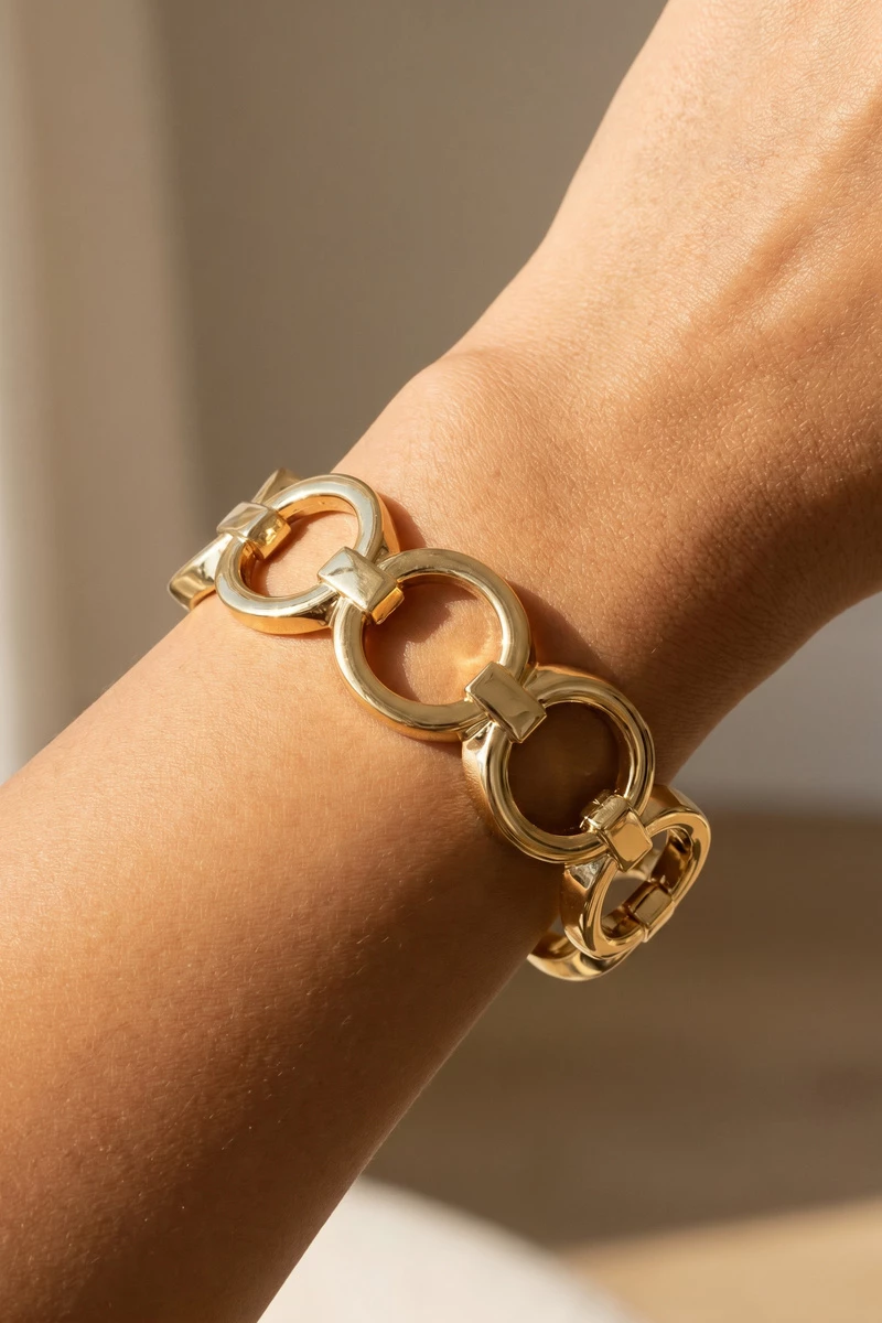 Bold Round Open Circle Link Chain Bracelet