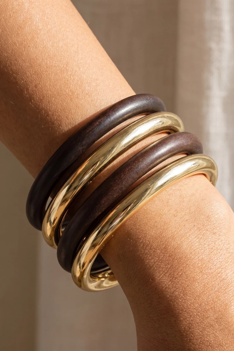 Matte And Metallic Tube Bangle Bracelet Set