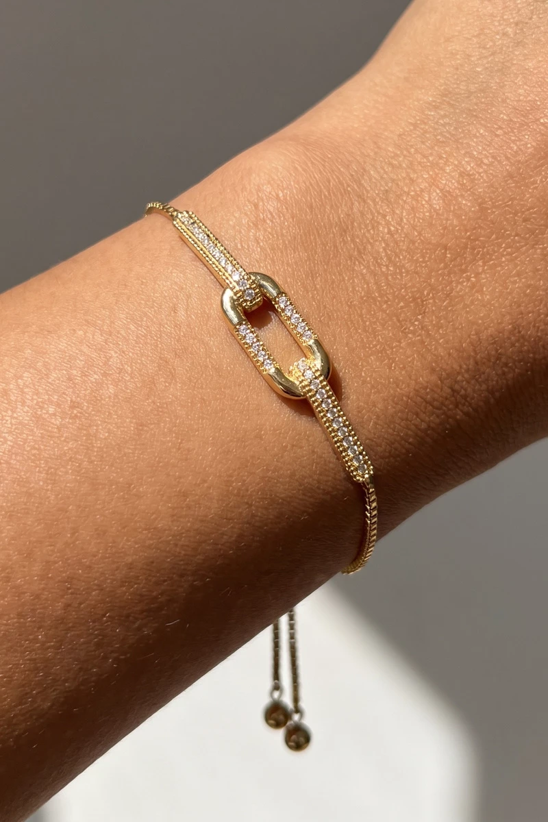 Interlocked Pave Link Box Chain Bolo Bracelet