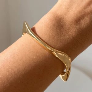 Squared Sculpted Slim Bangle Bracelet
