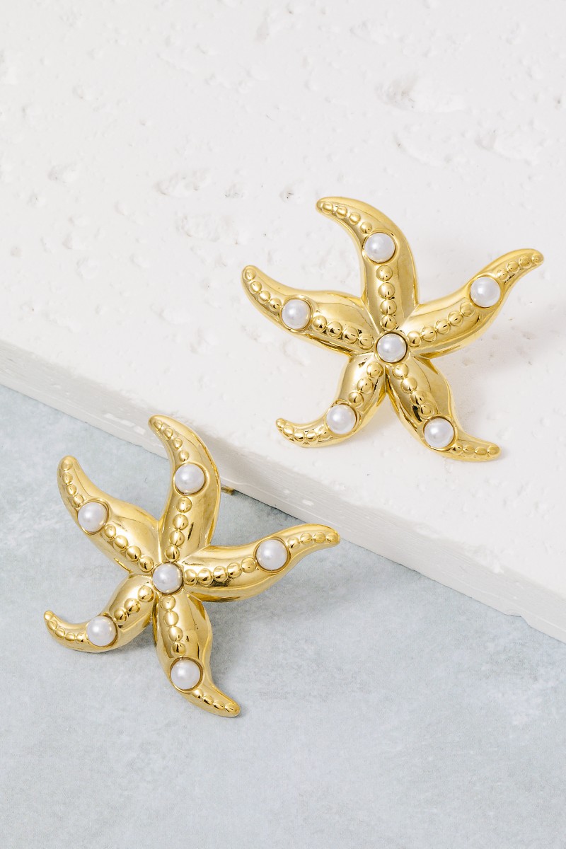 Gold Dipped Pearl Studded Starfish Stud Earrings