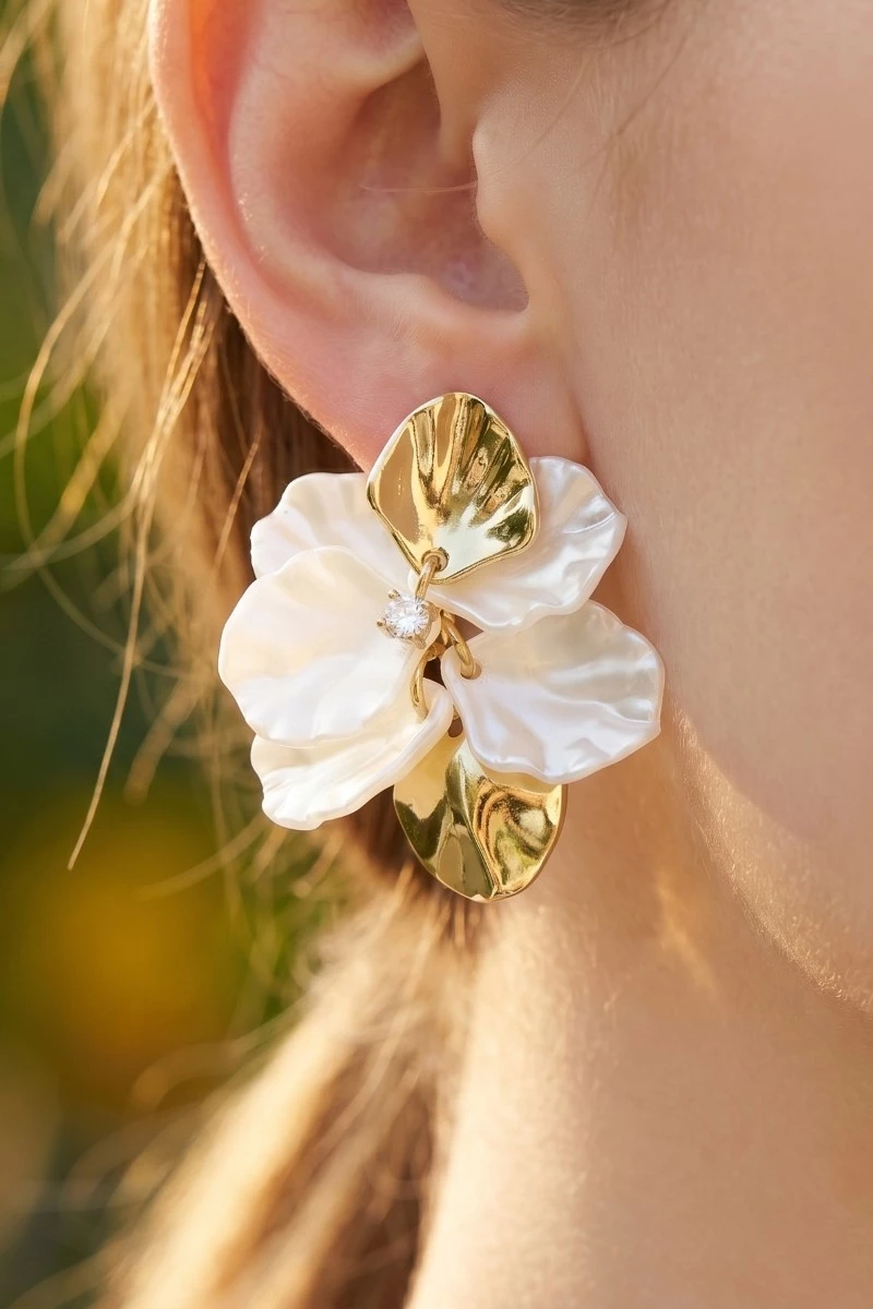 Metallic And Acrylic Petals Dangle Earrings