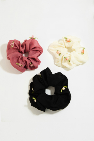 Rose Hair Scrunchie Set