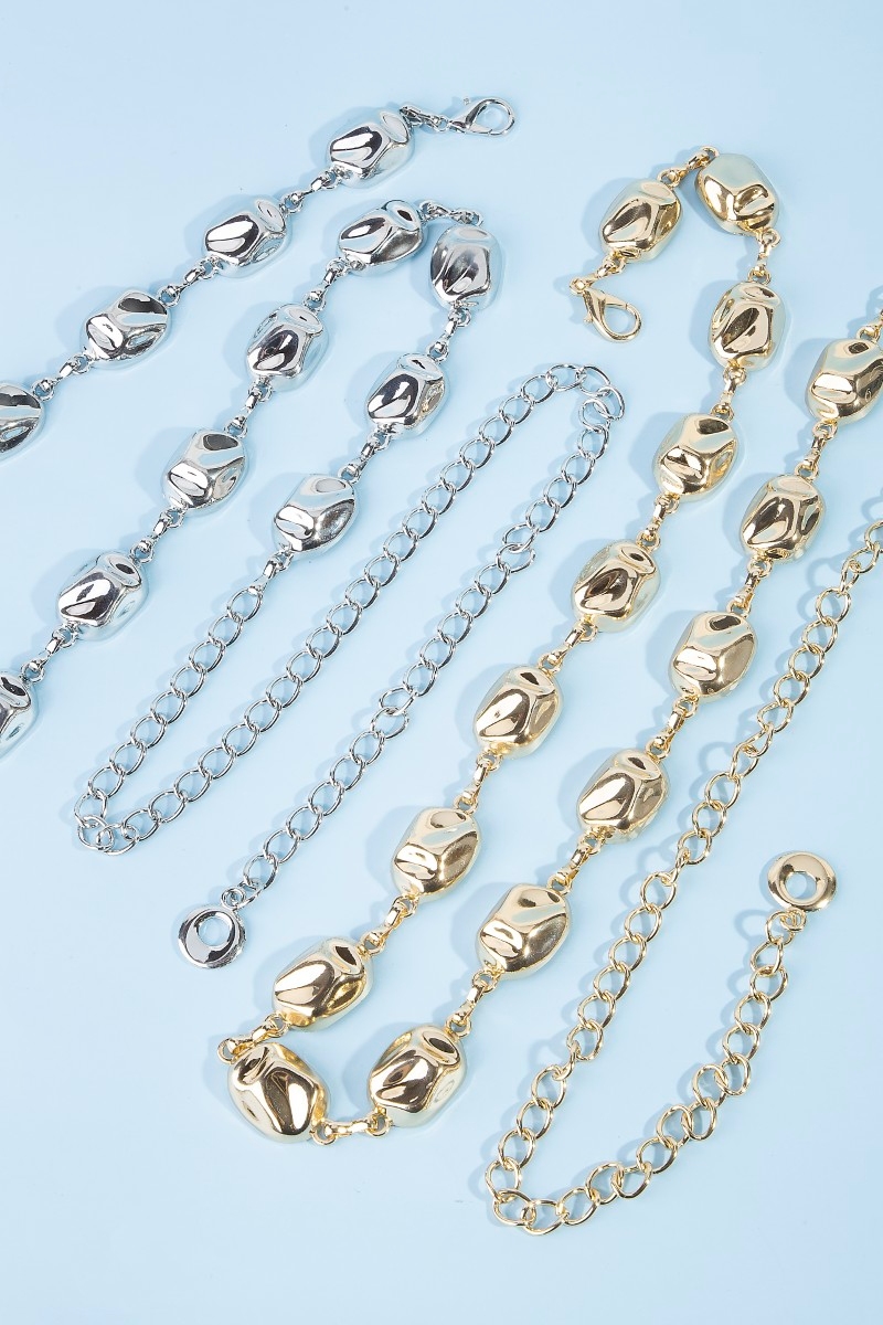 Warped Metallic Oval Link Chain Belt