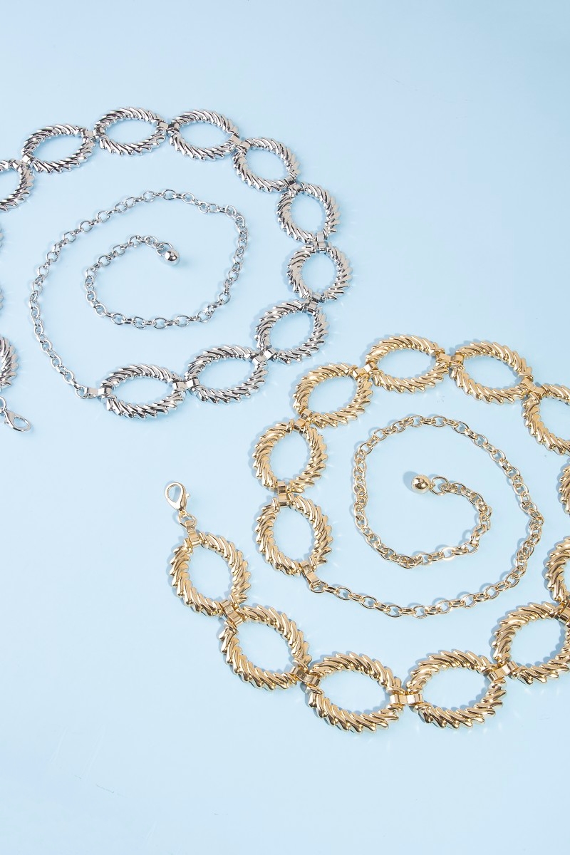 Twisted Oval Hoops Chain Belt