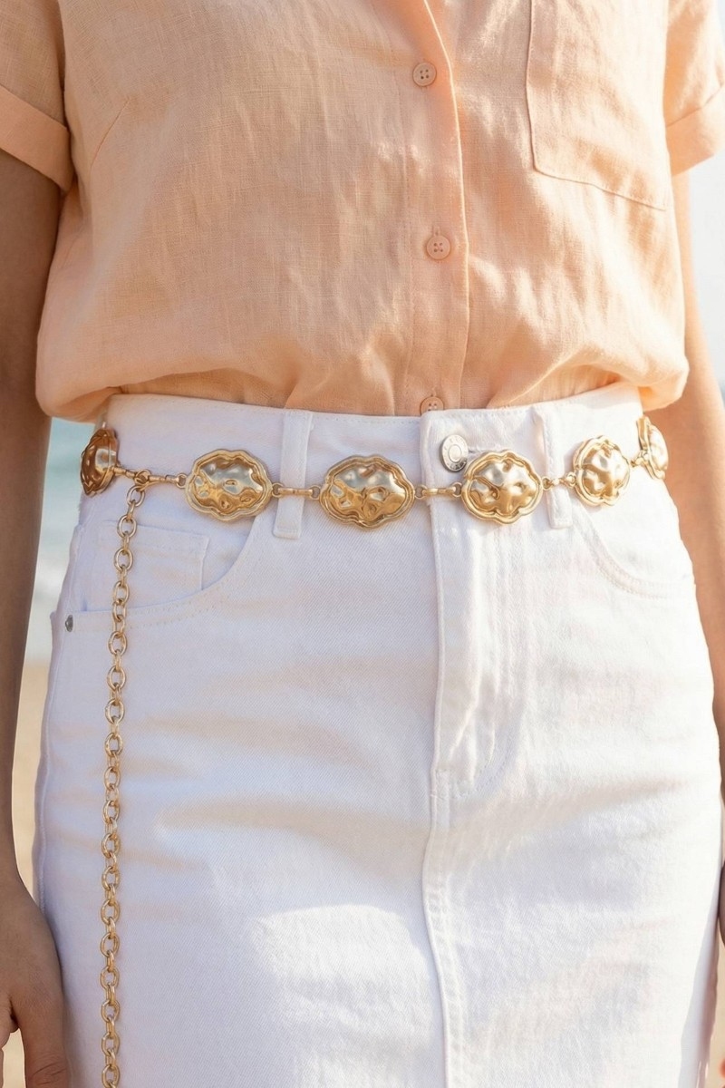 Warped Metallic Oval Chain Link Belt